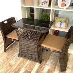 Dining set
